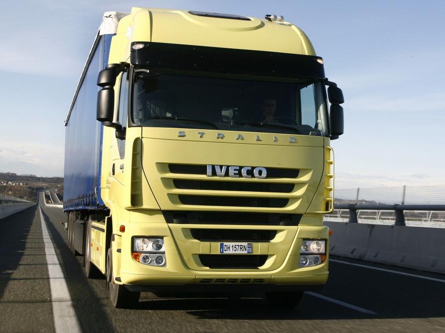  Iveco Stralis 450 4x2 2007 года  (фото 4 из 12)